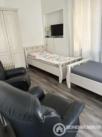 Prodej vícegeneračního domu, Hradec Králové, Všehrdova, 260 m2