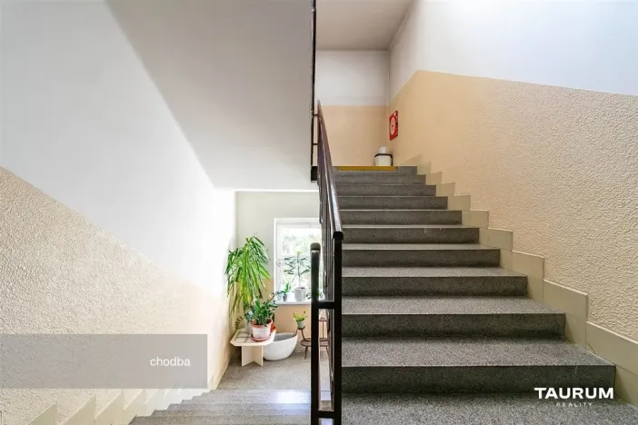 Pronájem bytu 2+1, Praha - Košíře, Starokošířská, 67 m2