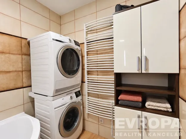 Prodej bytu 3+1, Jilemnice, Ambrožova, 80 m2