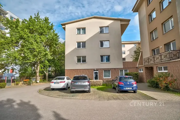 Prodej ordinace, Praha - Modřany, Mráčkova, 59 m2