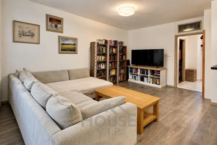 Prodej bytu 3+kk, Praha - Uhříněves, Přátelství, 76 m2