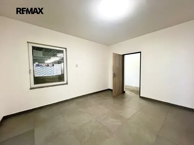 Pronájem výrobních prostor, Kyjov, 640 m2