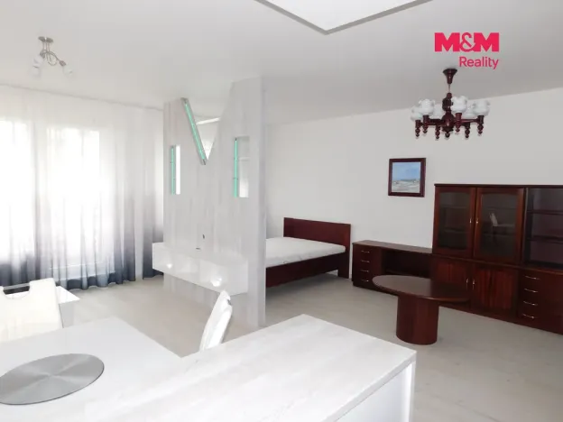 Pronájem bytu 1+kk, Praha - Horní Měcholupy, Nad přehradou, 54 m2