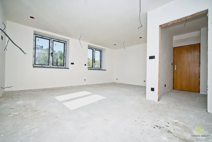 Prodej bytu 2+kk, Krhová, Hlavní, 57 m2