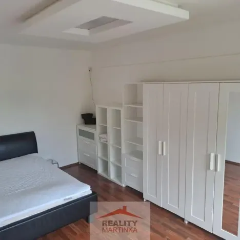 Pronájem bytu 1+1, Valašské Meziříčí - Krásno nad Bečvou, Nádražní, 34 m2