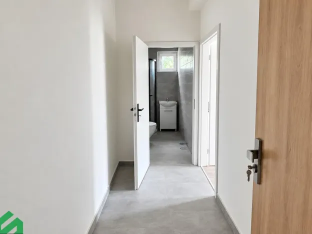 Pronájem bytu 1+kk, Praha - Libeň, Na Truhlářce, 28 m2
