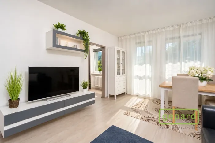 Prodej bytu 3+1, Praha - Chodov, Bachova, 72 m2