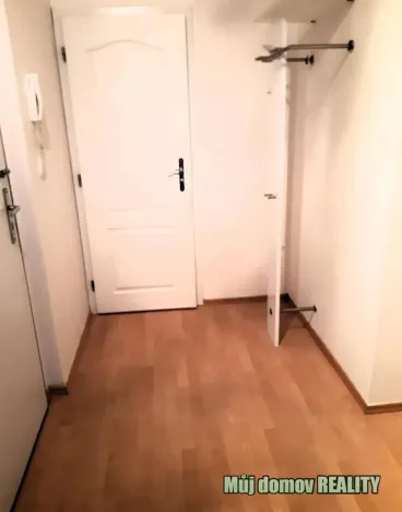 Pronájem bytu 2+kk, Praha - Záběhlice, Mattioliho, 56 m2