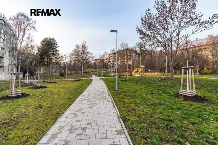 Pronájem bytu 2+kk, Praha - Břevnov, Radimova, 65 m2