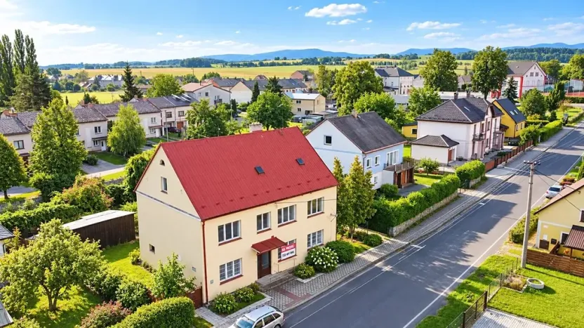 Prodej rodinného domu, 320 m², Bernartice