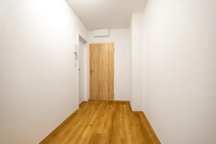 Prodej bytu 2+kk, Praha - Střížkov, Šluknovská, 40 m2