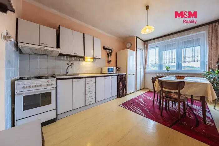 Prodej bytu 3+1, Příbram - Příbram VIII, Školní, 87 m2