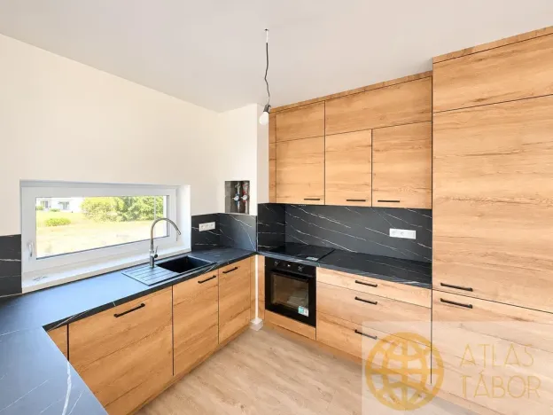 Pronájem bytu 3+kk, Tábor - Čekanice, Janáčkova, 77 m2