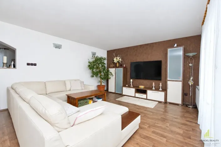 Prodej rodinného domu, Krumvíř, 227 m2