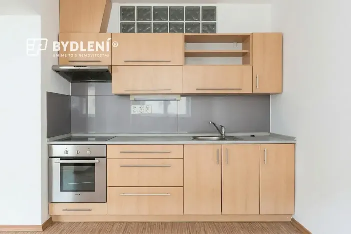 Pronájem bytu 1+1, Děčín, Teplická, 29 m2