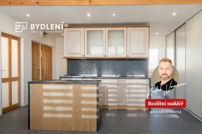 Pronájem bytu 4+kk, Meziboří, J. A. Komenského, 66 m2