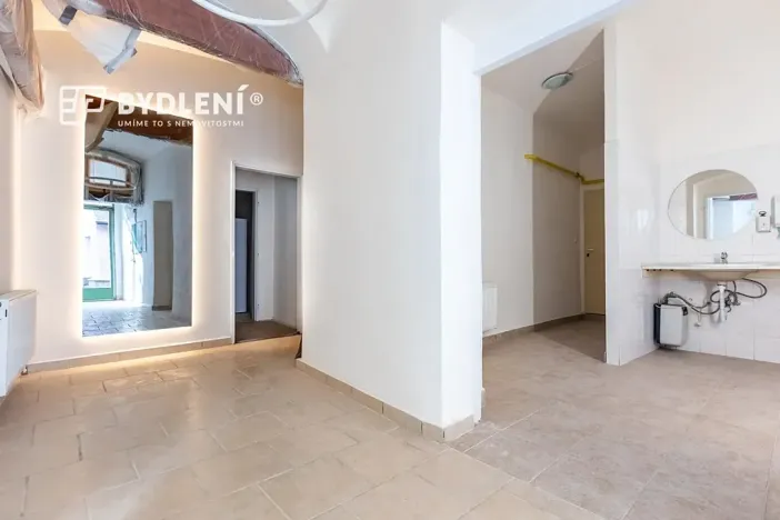 Pronájem restaurace, Krupka, Husitská, 330 m2