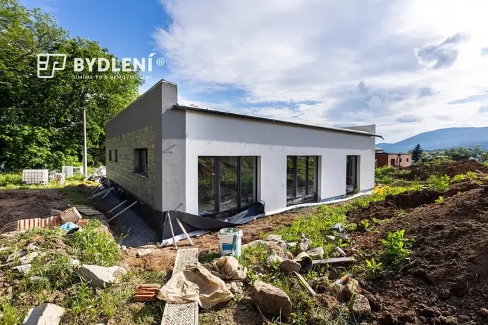 Prodej rodinného domu, Košťany, K zámku, 146 m2