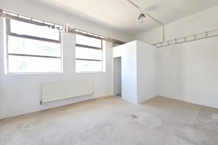 Pronájem výrobních prostor, Bílina, Důlní, 222 m2