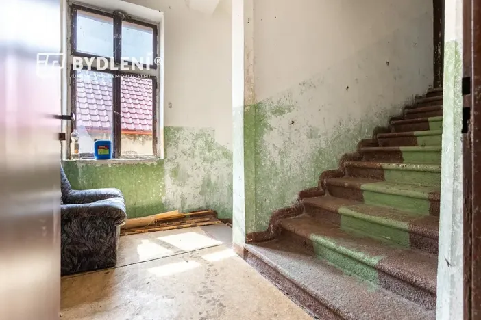 Prodej činžovního domu, Teplice, nám. Osvobození, 330 m2