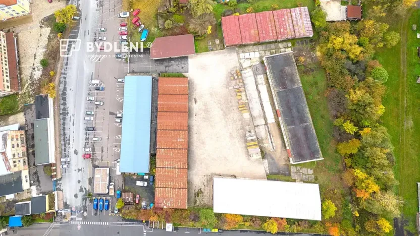 Pronájem obchodního prostoru, Teplice, Zemská, 5600 m2
