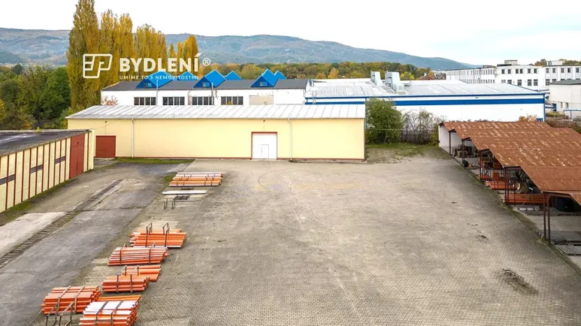 Pronájem obchodního prostoru, Teplice, Zemská, 5600 m2