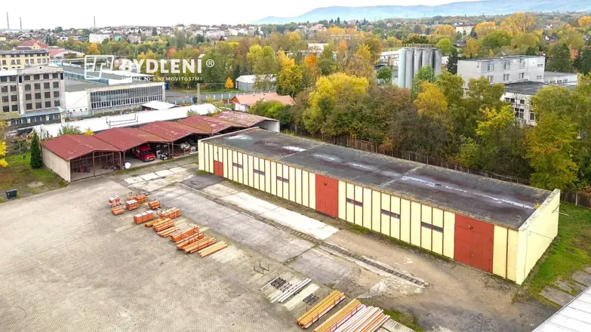 Pronájem obchodního prostoru, Teplice, Zemská, 5600 m2