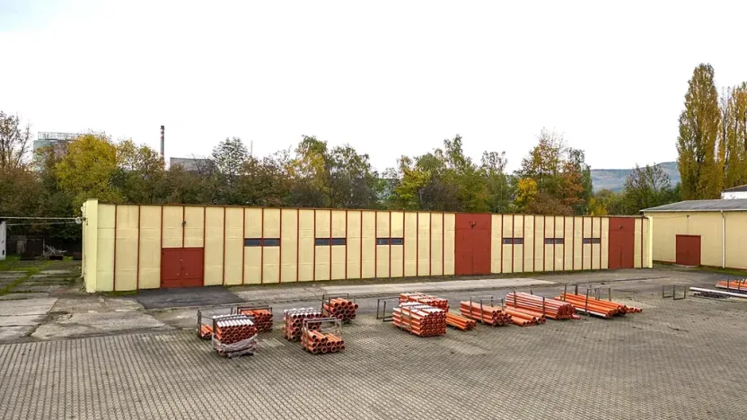 Pronájem obchodního prostoru, Teplice, Zemská, 5600 m2
