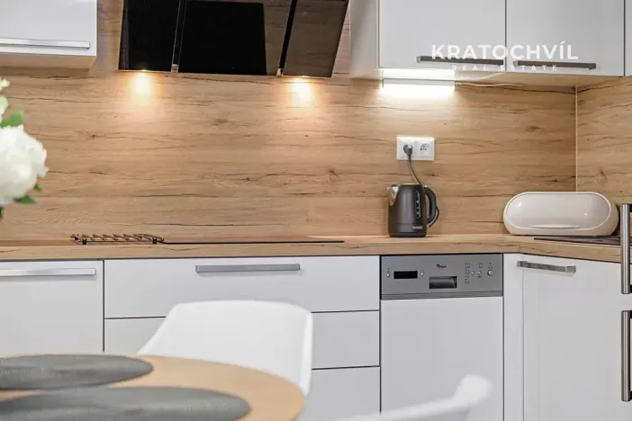 Pronájem bytu 2+kk, Vestec, U Strouhy, 41 m2
