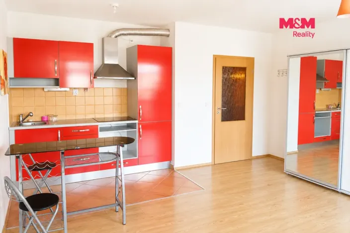 Prodej bytu 1+kk, Praha - Horní Měcholupy, Boloňská, 33 m2