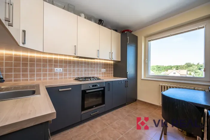 Prodej bytu 3+1, Praha - Břevnov, Bělohorská, 65 m2