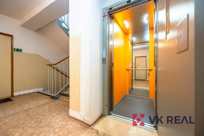Prodej bytu 3+1, Praha - Břevnov, Bělohorská, 65 m2