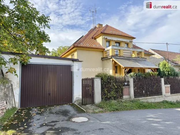Prodej rodinného domu, Nelahozeves - Lešany, Pod Hájem, 428 m2