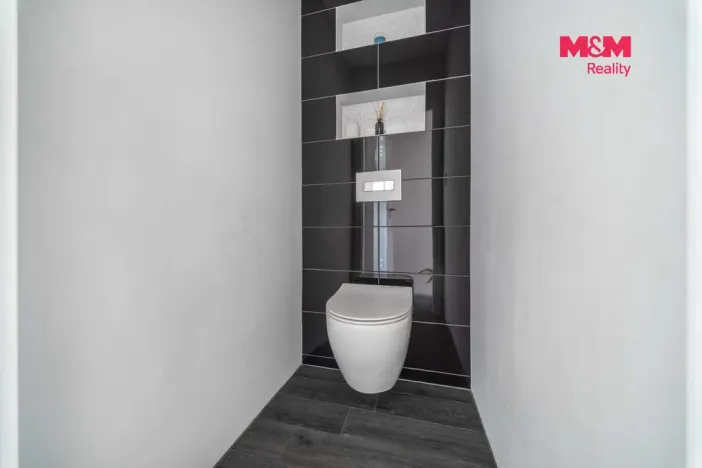 Prodej bytu 3+kk, Praha - Lhotka, Novodvorská, 67 m2