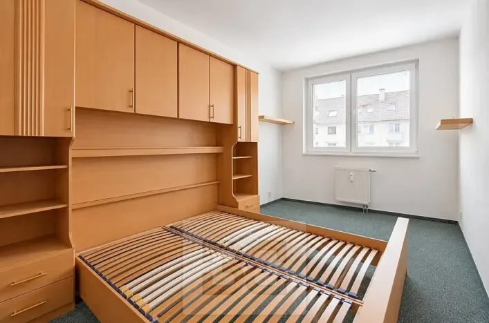 Pronájem bytu 2+kk, Mladá Boleslav, U Kasáren, 40 m2