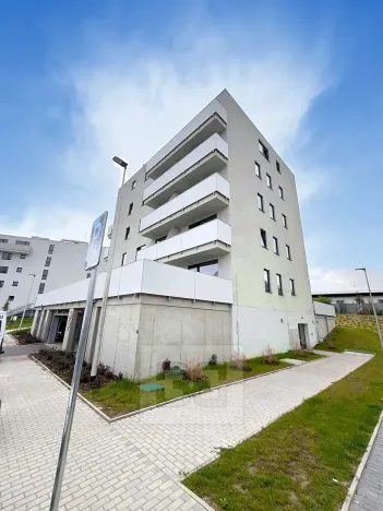 Pronájem bytu 2+kk, Kladno, Lesík, 53 m2