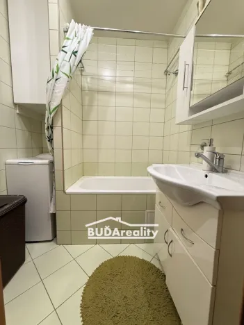 Pronájem bytu 2+1, Zlín, U Trojáku, 66 m2