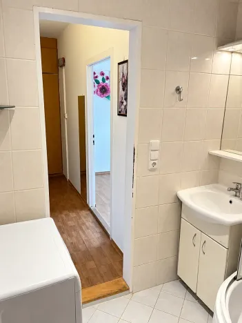 Prodej bytu 2+1, Praha - Hlubočepy, Gabinova, 45 m2