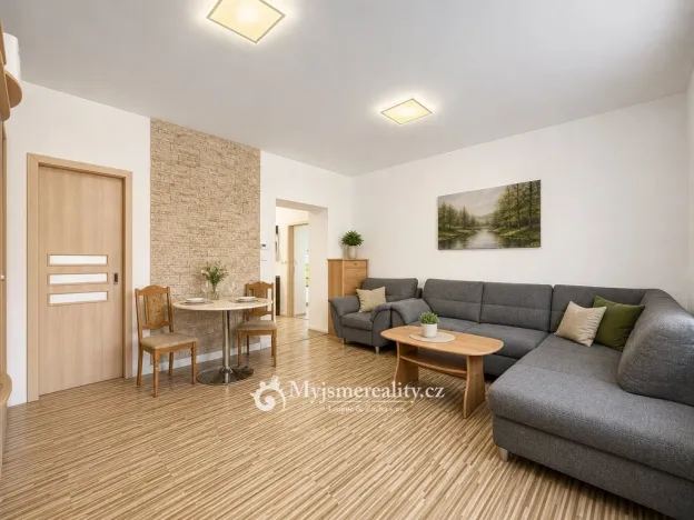 Pronájem bytu 2+1, Znojmo, Jubilejní park, 52 m2