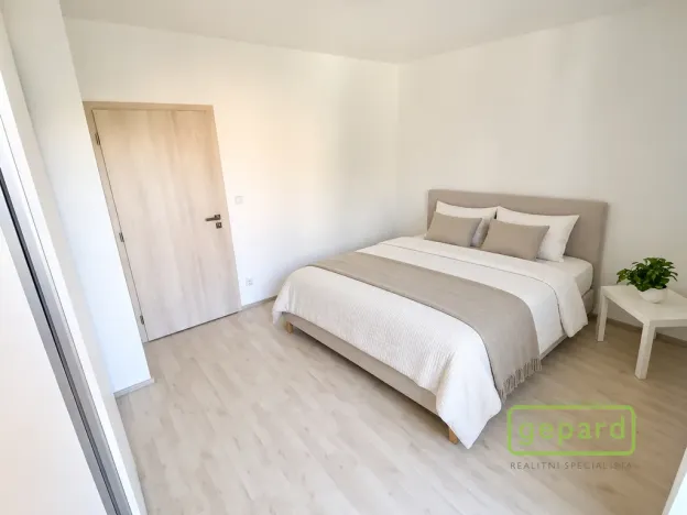 Pronájem bytu 2+kk, Jince, Zborovská, 52 m2