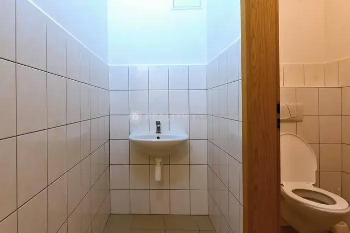 Pronájem obchodního prostoru, Strakonice, Jezerní, 120 m2