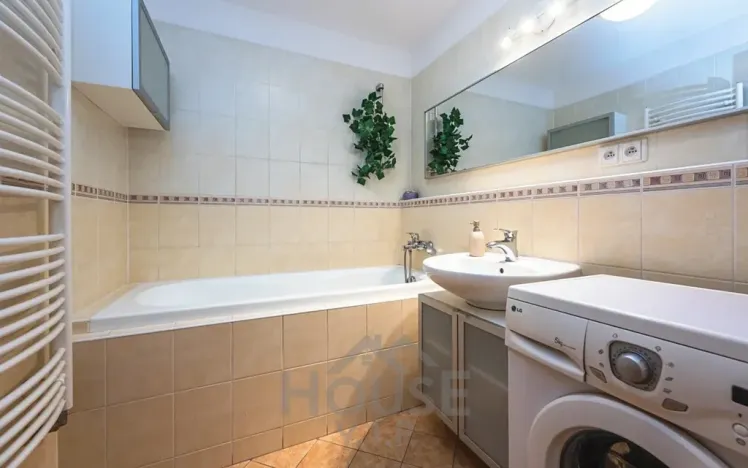 Prodej bytu 3+kk, Praha - Holešovice, 63 m2