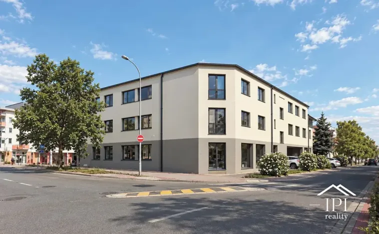 Pronájem bytu 1+kk, Praha - Letňany, Toužimská, 38 m2