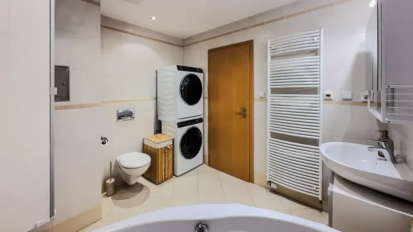 Prodej bytu 2+kk, Praha - Stodůlky, Tlumačovská, 68 m2