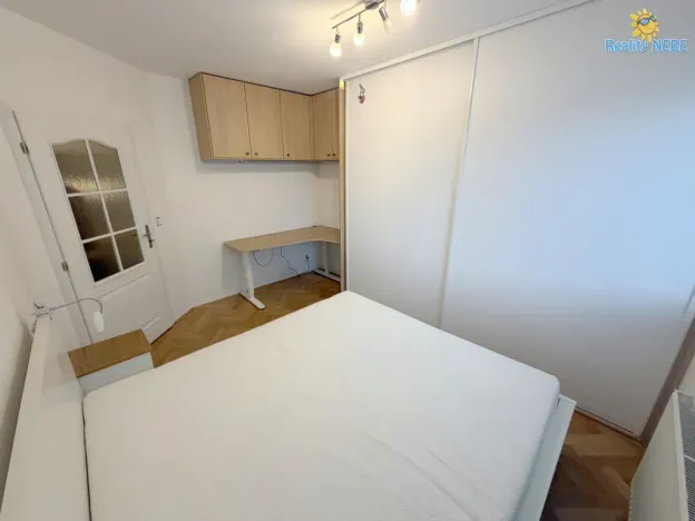 Pronájem bytu 3+kk, Praha - Břevnov, Ve Střešovičkách, 99 m2