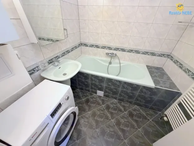 Pronájem bytu 3+kk, Praha - Břevnov, Ve Střešovičkách, 99 m2