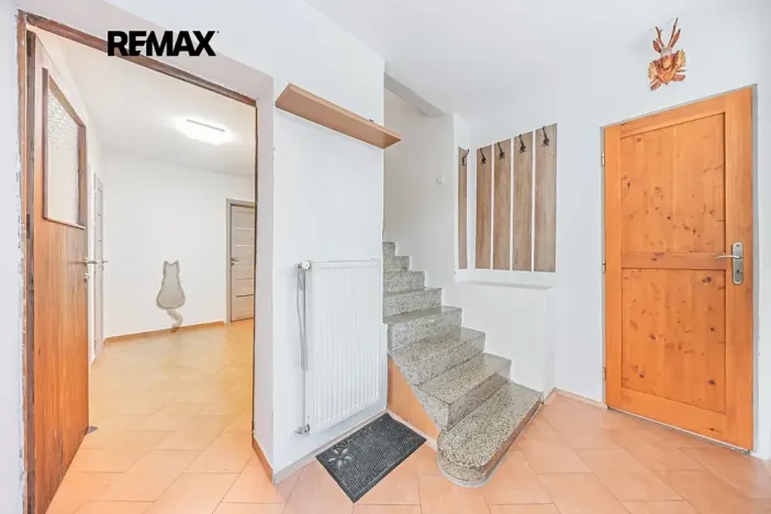 Prodej rodinného domu, Svinařov, Za Křenovkou, 160 m2