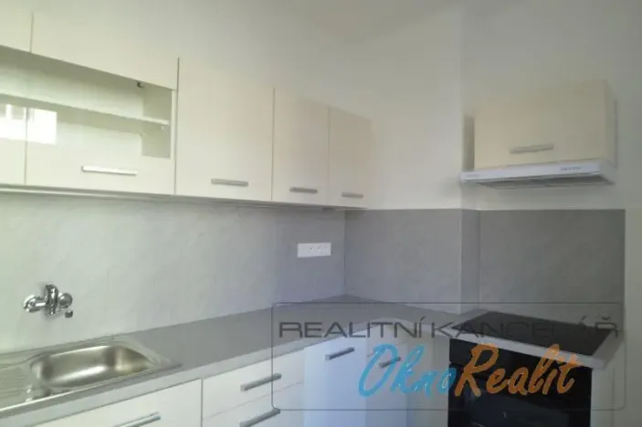 Pronájem bytu 3+1, Přerov - Přerov I-Město, Kabelíkova, 80 m2