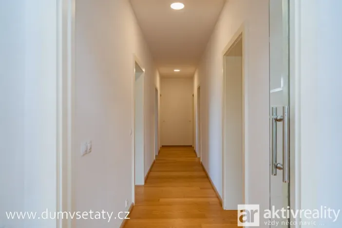 Prodej rodinného domu, Všetaty, Karla IV., 121 m2