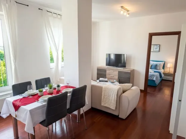 Prodej bytu 2+kk, Karlovy Vary, Chebská, 49 m2